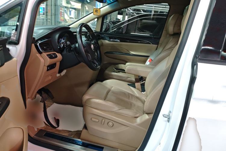 Used Buick GL8 2017 ES 28T Premium Version China V Standard