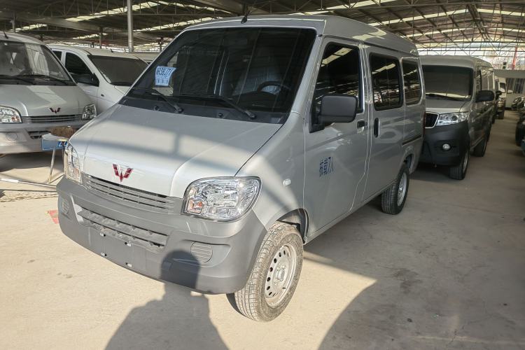 Used Wuling Zhiguang 2023 1.5L Practical Version 5/7 Seats