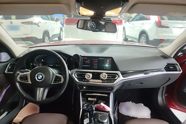 Used BMW 3 Series 2021 Second Facelift 320Li M Sport Package
