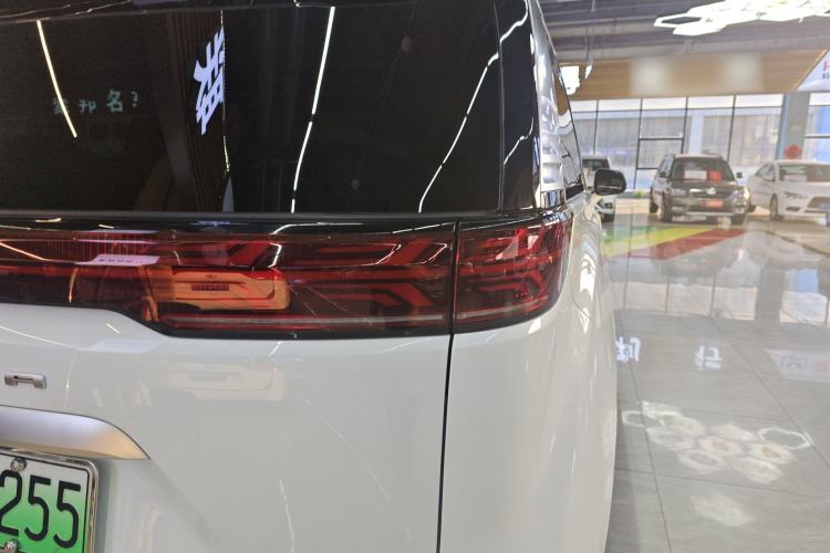 Used Denza D9 2022 DM-i 970 Four-Wheel Drive Prestige Model