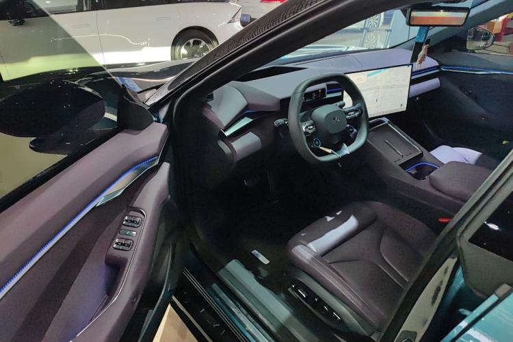 Used XPeng P7 2025 Model—702 Long Range Ultra
