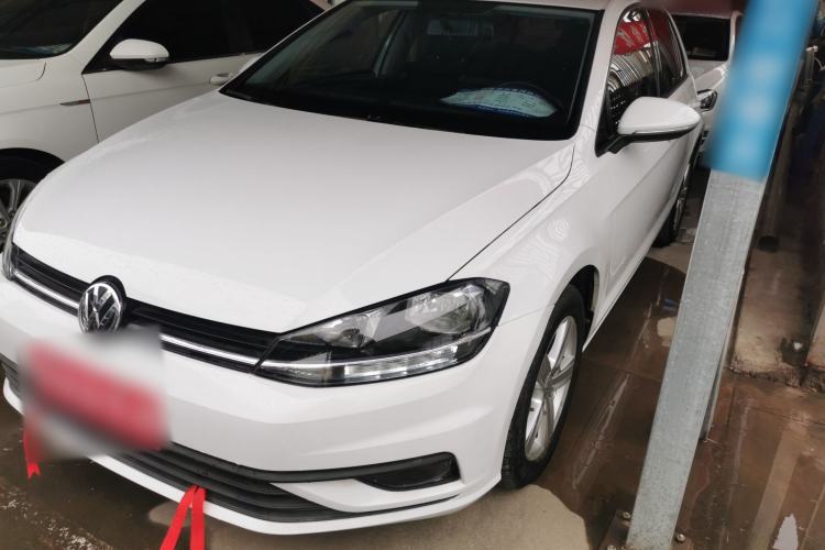 Used Volkswagen Golf 2018 1.6L Automatic Fashion Model