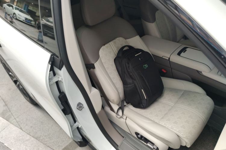 Used Zeekr 7X 2025 100kWh Long-Range All-Wheel Drive Intelligent Driving Version