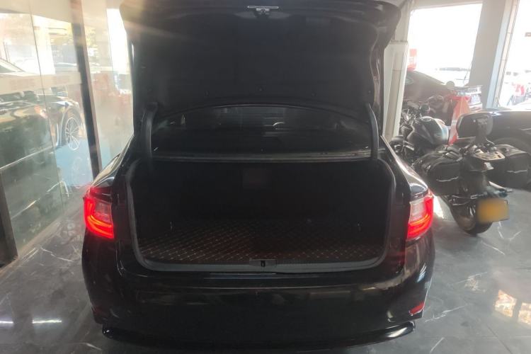 Used Lexus ES 2015 200 Comfort Edition
