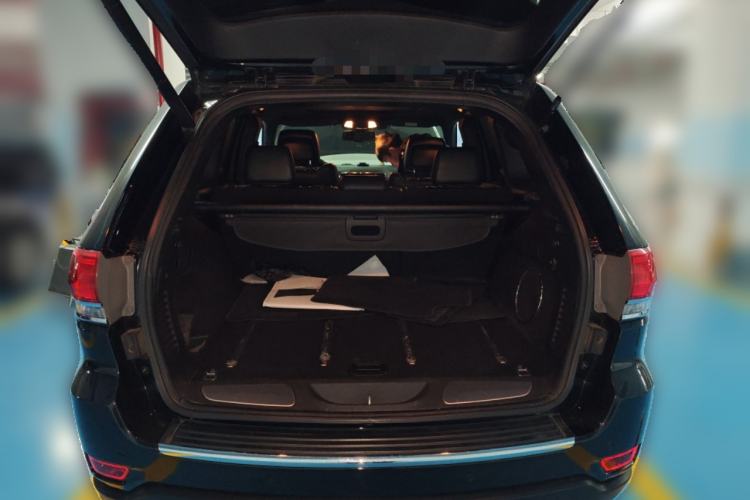 Used  Grand Cherokee (Import) 2014 3.6L Elite Navigation Edition
