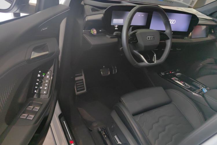 Used Audi Q6L e-tron 2026 First Launch Navigation Edition