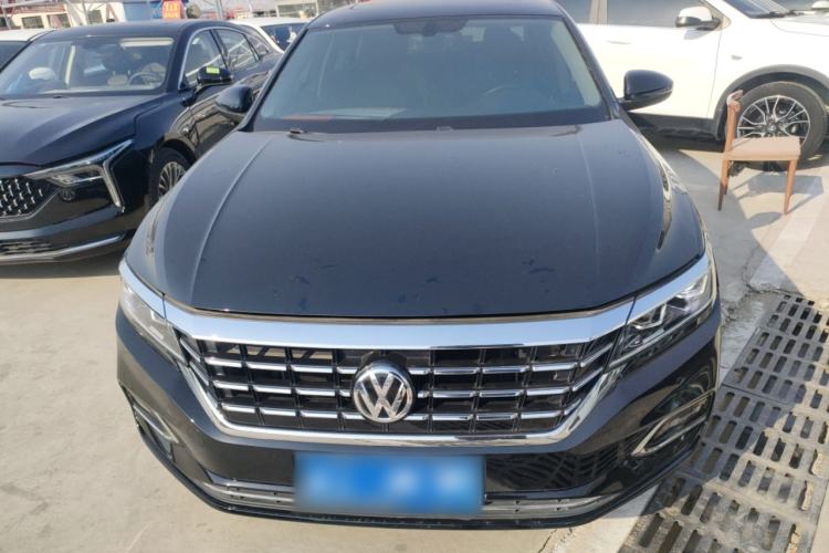 Used Volkswagen Passat 2020 330TSI Elite Edition China VI
