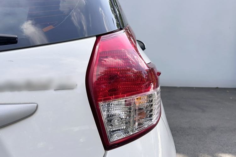 Used Toyota YARiS L 2015 1.5G Automatic Xuan Dong Sunroof Special Edition
