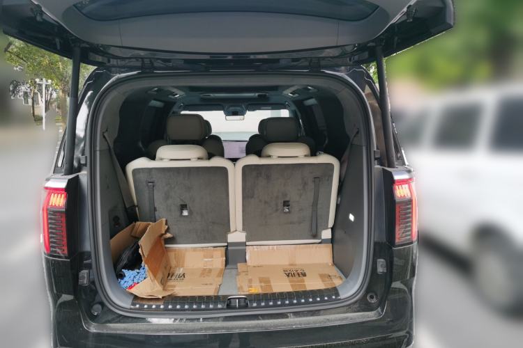 Used Zeekr 009 2024 Six-Seat Executive Version 4WD 140 kWh