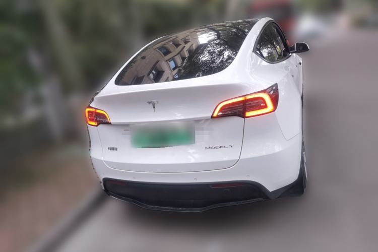 Used Tesla Model Y 2022 Rear-Wheel-Drive Version
