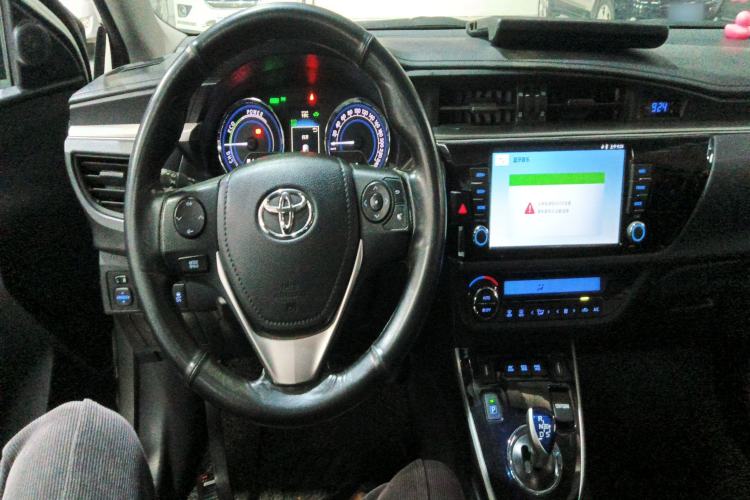 Used Toyota Levin 2016 Dual-Engine 1.8H GS E-CVT Elite Model with Sunroof
