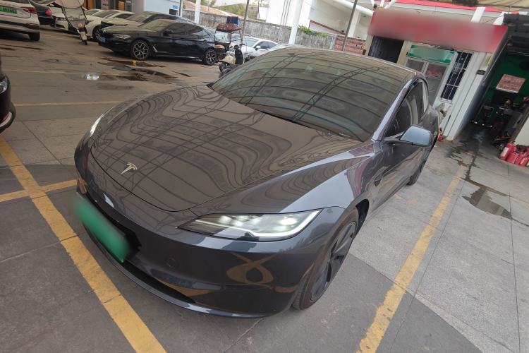 Used Tesla Model 3 2023 Rear-Wheel-Drive Version