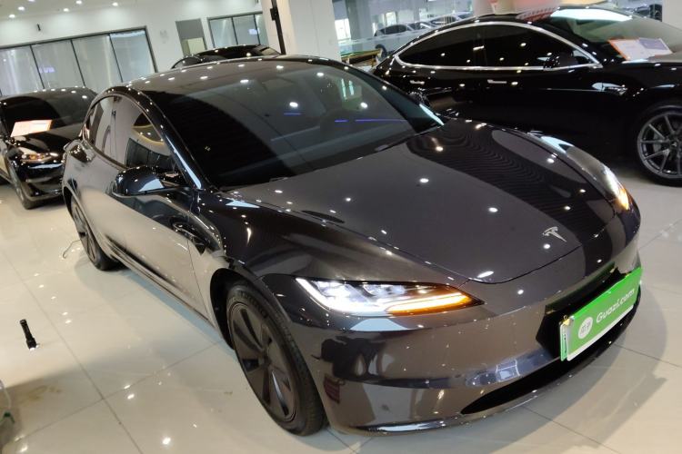 Used Tesla Model 3 2023 Rear-Wheel-Drive Version