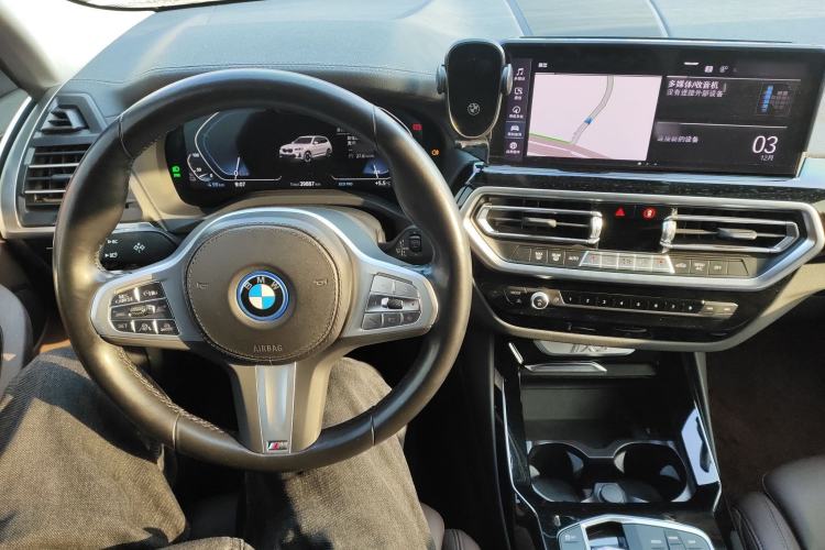 Used BMW iX3 2022 Updated Leading Version
