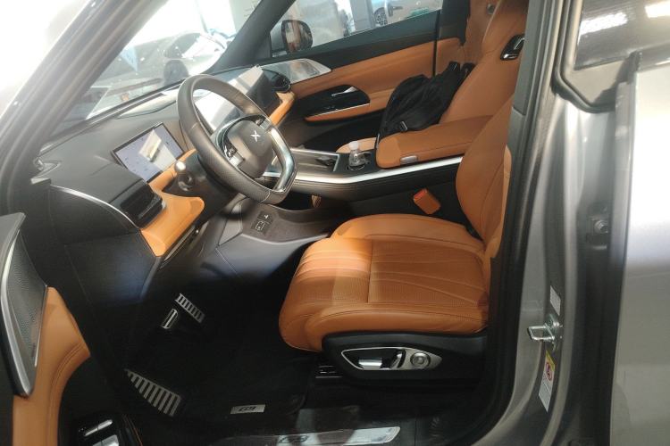 Used XPeng G9 2022 650 Performance Edition Max
