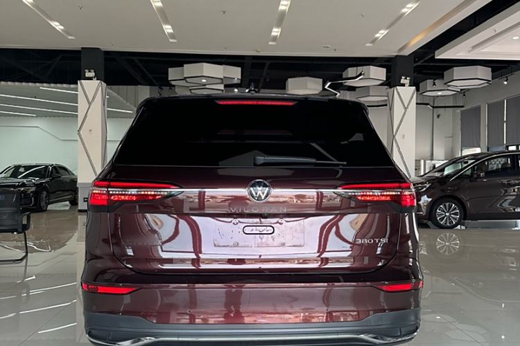 Used Volkswagen Viloran 2022 380TSI Luxury Edition
