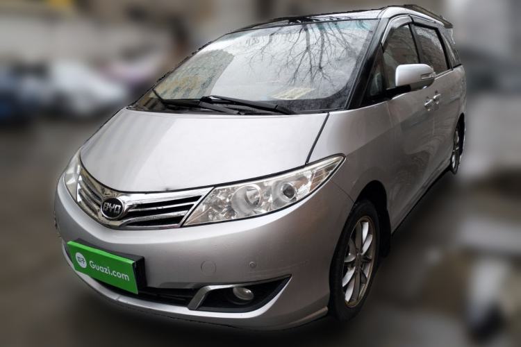 Used BYD M6 2015 2.4L Automatic Luxury Model
