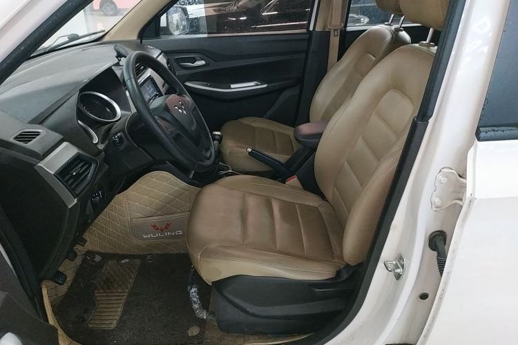 Used Wuling Hongguang 2018 1.5L S Comfort Model L2B