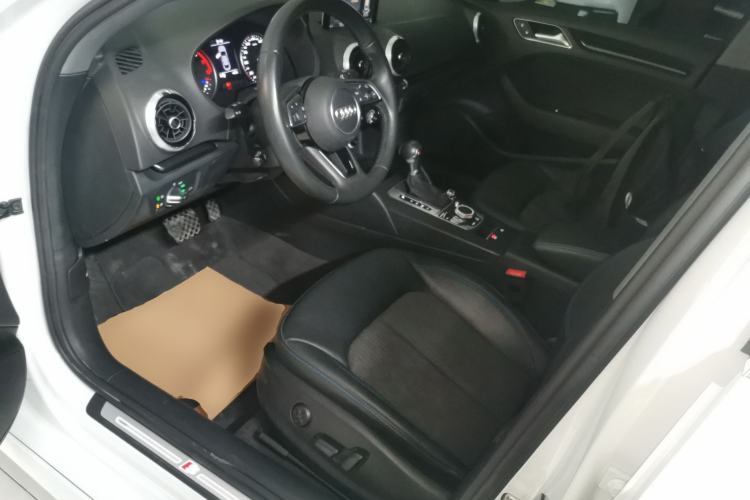 Used Audi A3 2020 Limousine 35 TFSI Fashion Edition China VI Emission Standard
