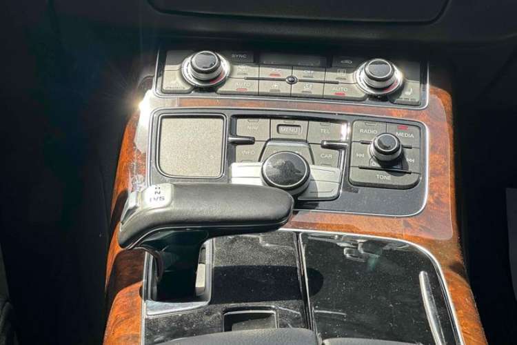 Used Audi A8 2016 A8L 45 TFSI quattro Comfort model
