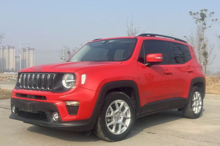 Used  Renegade 2019 220T Automatic Leading Edition
