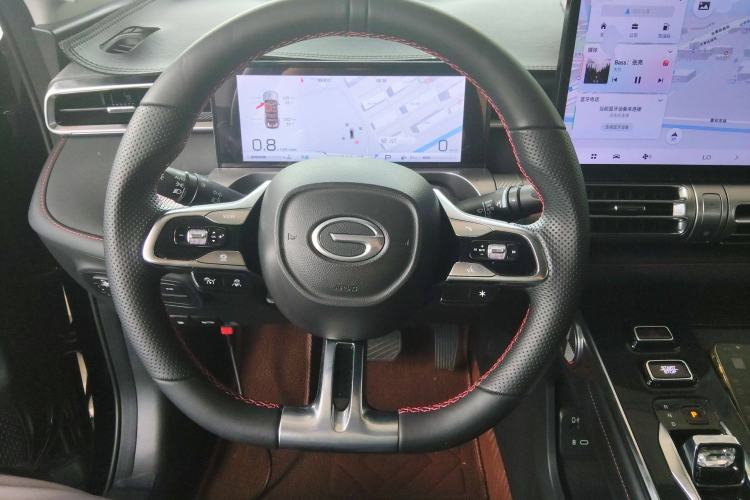 Used GAC Trumpchi EMKOO 2022 2.0T Neutron Star Max Edition
