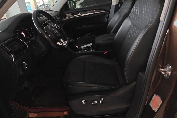 Used Volkswagen Teramont X 2019 330TSI Two-Wheel-Drive Luxury Edition
