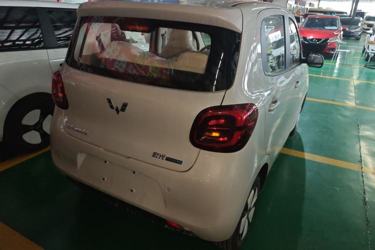 Used Wuling Hongguang MINIEV 2025 Four-Door Version Advanced Edition
