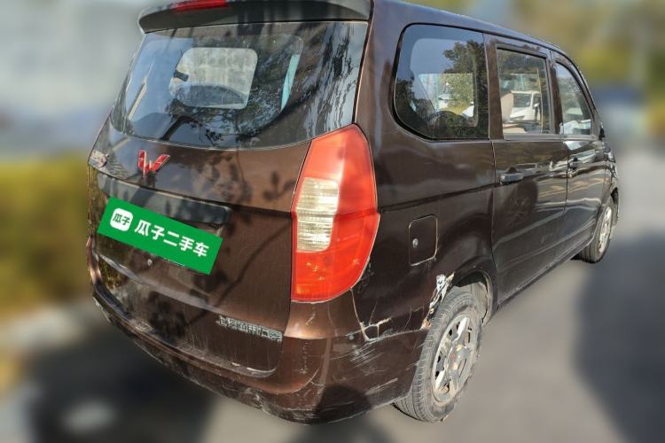 Used Wuling Hongguang 2015 1.5L S Base Model China IV
