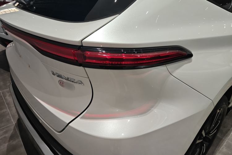 Used Toyota Venza 2023 2.0L CVT Two-Wheel Drive Prestige Version
