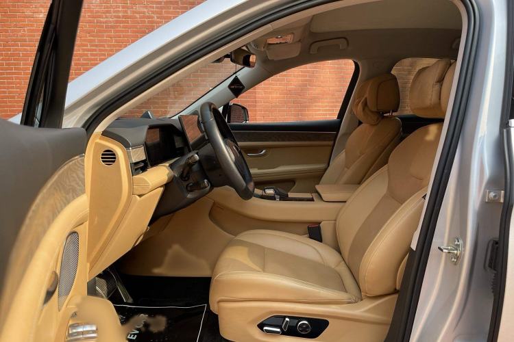 Used Hima AITO M5 2022 Extended-Range Four-Wheel Drive Performance Version
