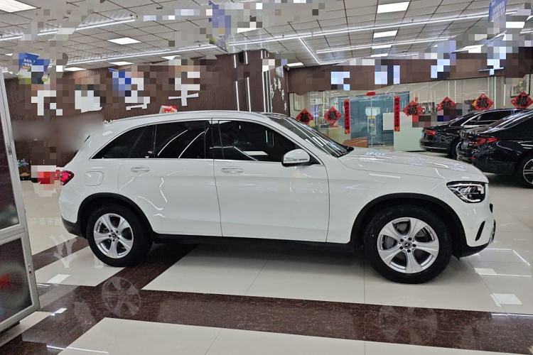 Used Mercedes-Benz GLC 2020 Facelifted GLC 260 L 4MATIC Dynamic Edition
