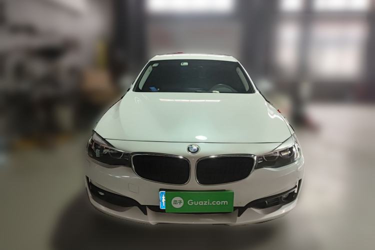 Used BMW 3 Series GT 2017 320i Sport Edition
