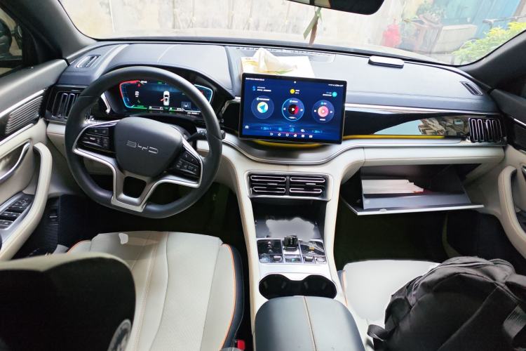 Used BYD Song PLUS New Energy 2024 HONOR Edition DM-i 150km Flagship PLUS
