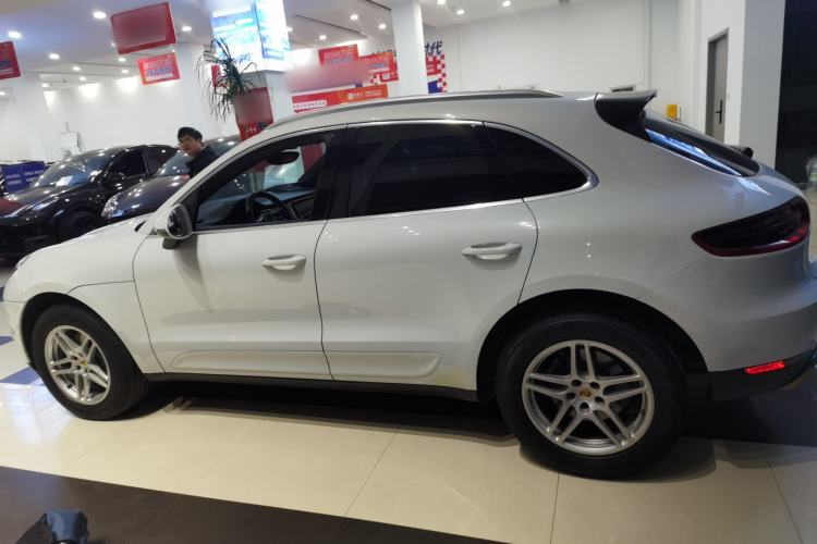 Used Porsche Macan 2017 Macan 2.0T
