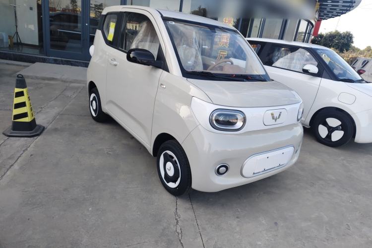 Used Wuling Hongguang MINIEV 2024 3rd Generation 215km Youth Edition
