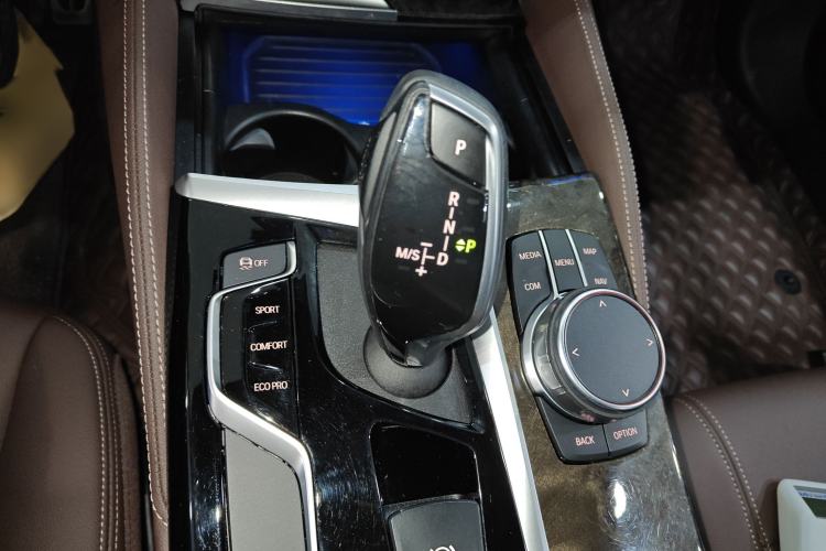 Used BMW 5 Series 2019 525Li M Sport Package
