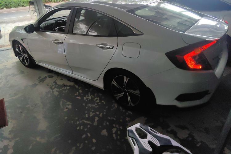 Used Honda Civic 2016 220TURBO CVT Prestige Edition