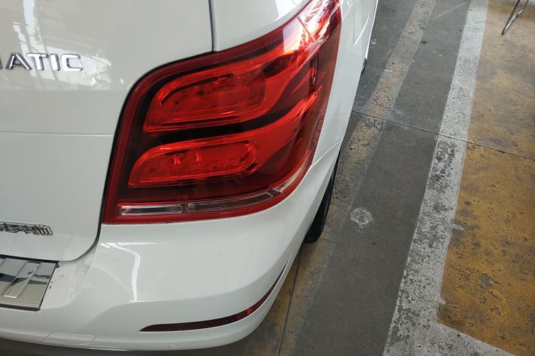 Used Mercedes-Benz GLK-Class 2013 GLK 300 4MATIC Dynamic Sunroof Model