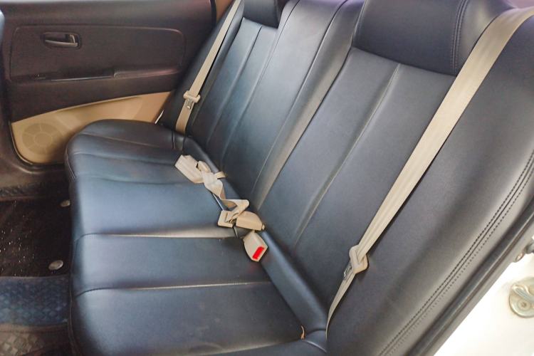 Used Hyundai Celesta 2015 1.6L Automatic Comfort Model
