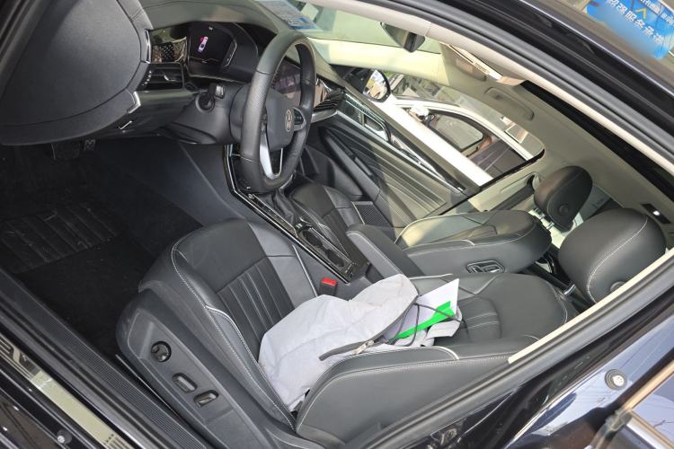 Used Volkswagen Passat 2022 330TSI Elite Edition
