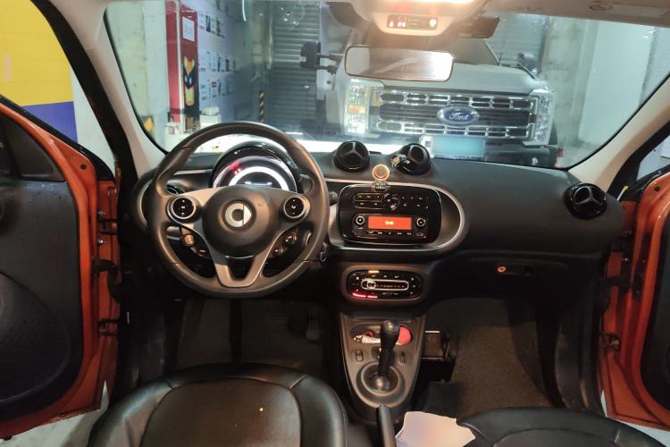 Used smart forfour 2016 1.0L 52 kW Passion Edition