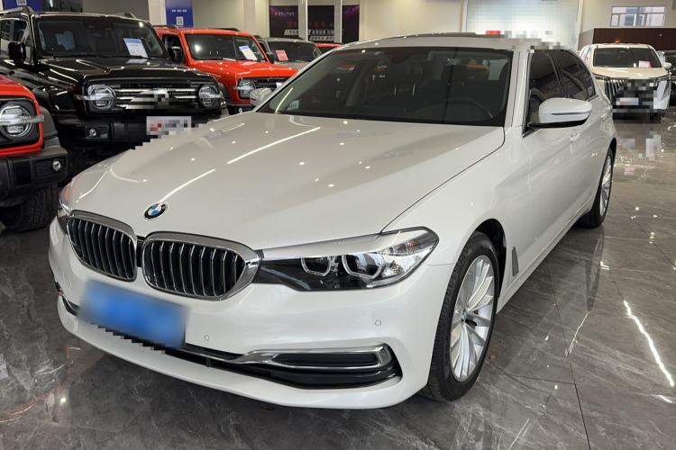 Used BMW 5 Series 2019 Facelifted 525Li Luxury Package
