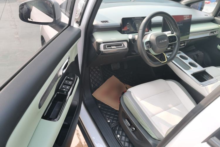 Used AION Y 2022 Plus 70 Smart Edition
