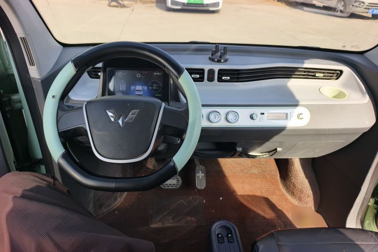 Used Wuling Hongguang MINIEV 2021 Macaron Premium Model – Lithium Iron Phosphate
