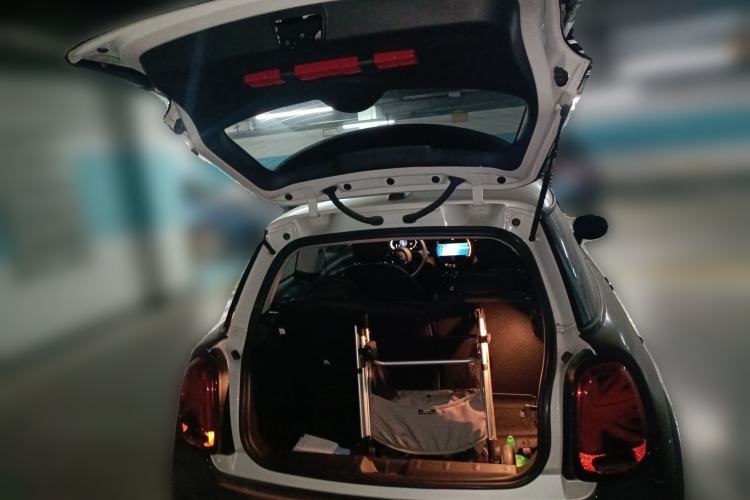 Used  MINI 2023 1.5T ONE
