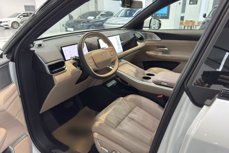 Used XPeng G9 2025 625 Long-Range Max
