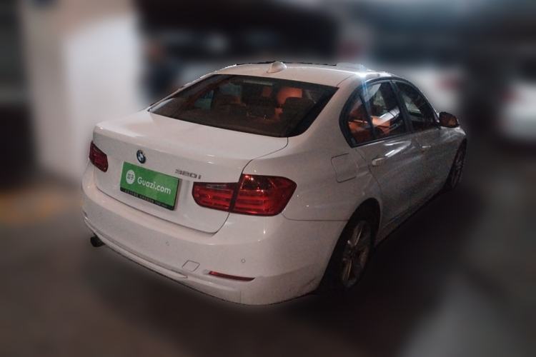 Used BMW 3 Series 2013 320i Active Edition
