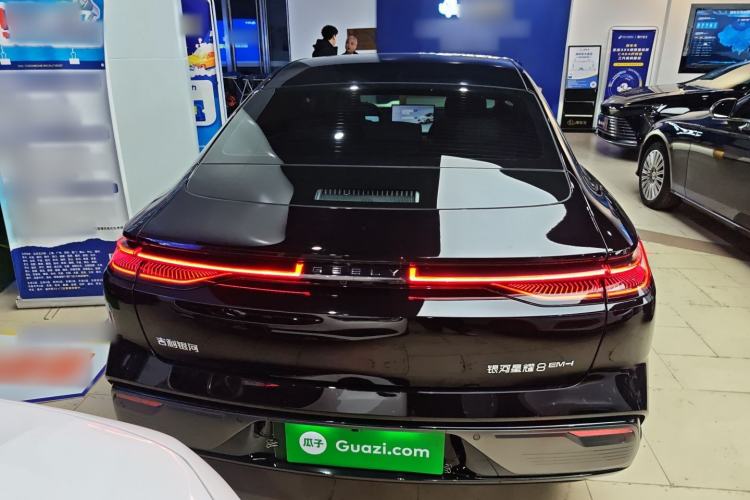 Used  Galaxy 8 2025 130km EM-i Prestige Edition
