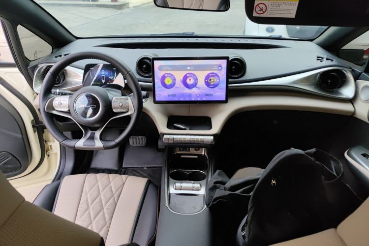 Used BYD Dolphin 2021 405 km Free Version
